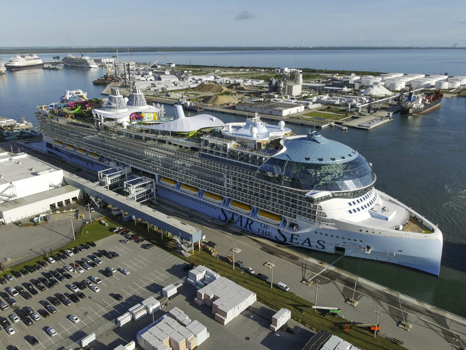 Day Cruise to Bahamas From Port Canaveral