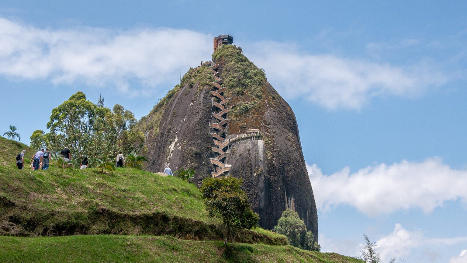 Guatape Private Tour From Medellin