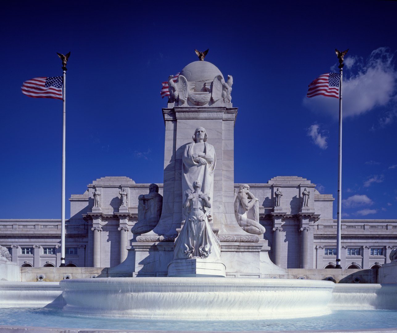 Columbus Statue