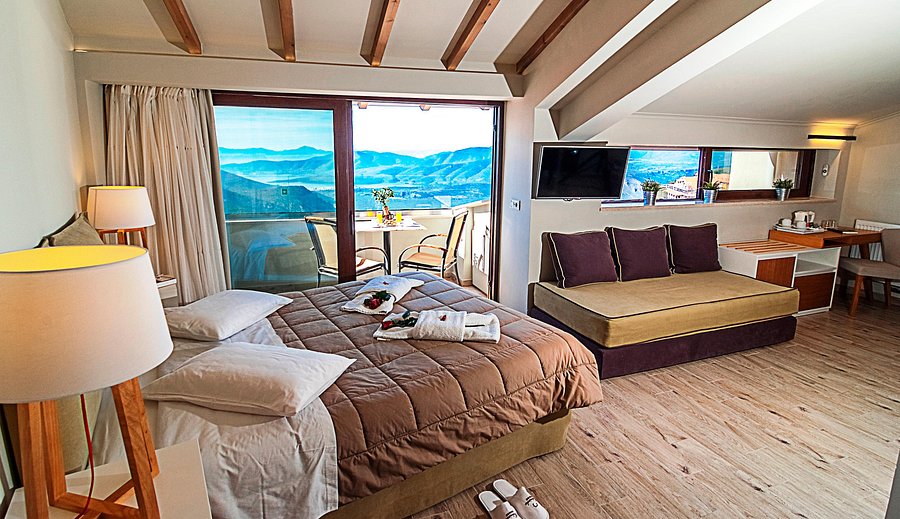 Fedriades Delphi Hotel
