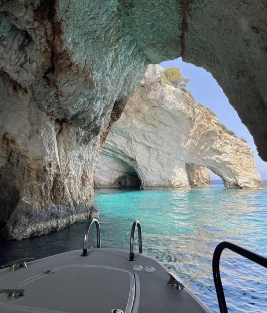 Boat Rental Zakynthos With Skipper