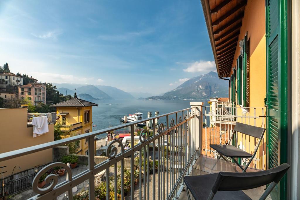 Varenna Waterfront Balcony