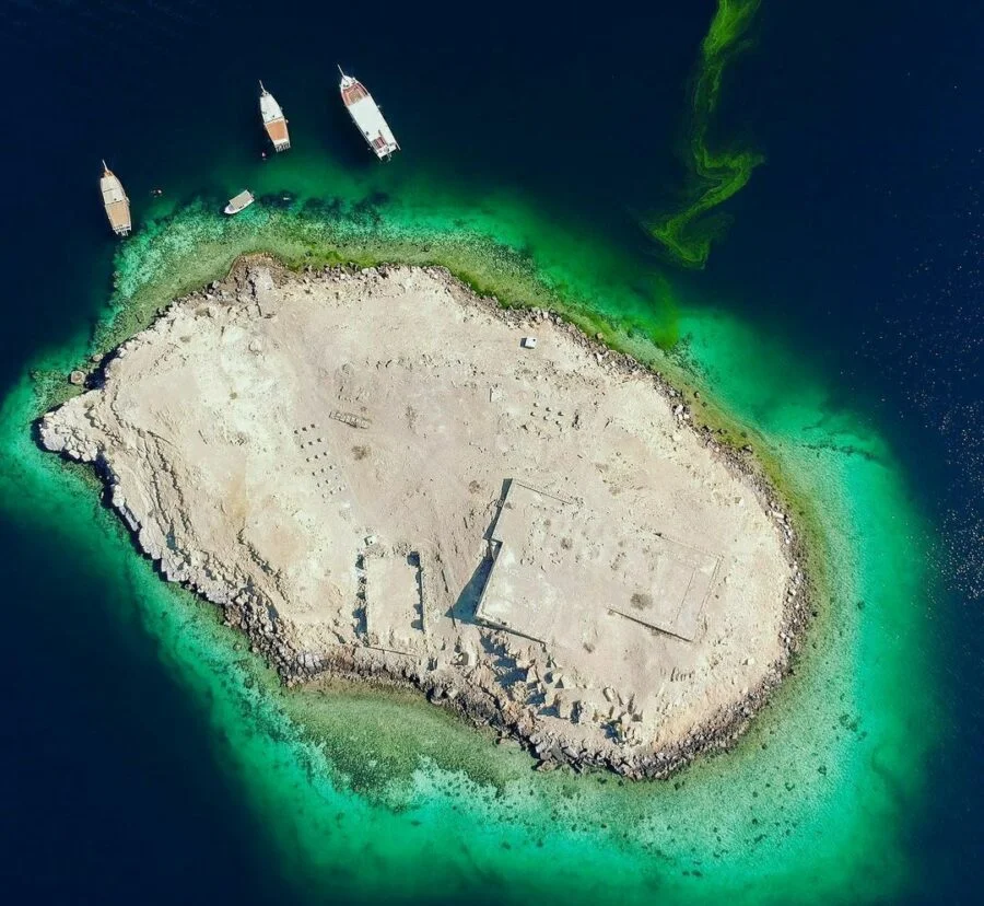 Telegraph Island