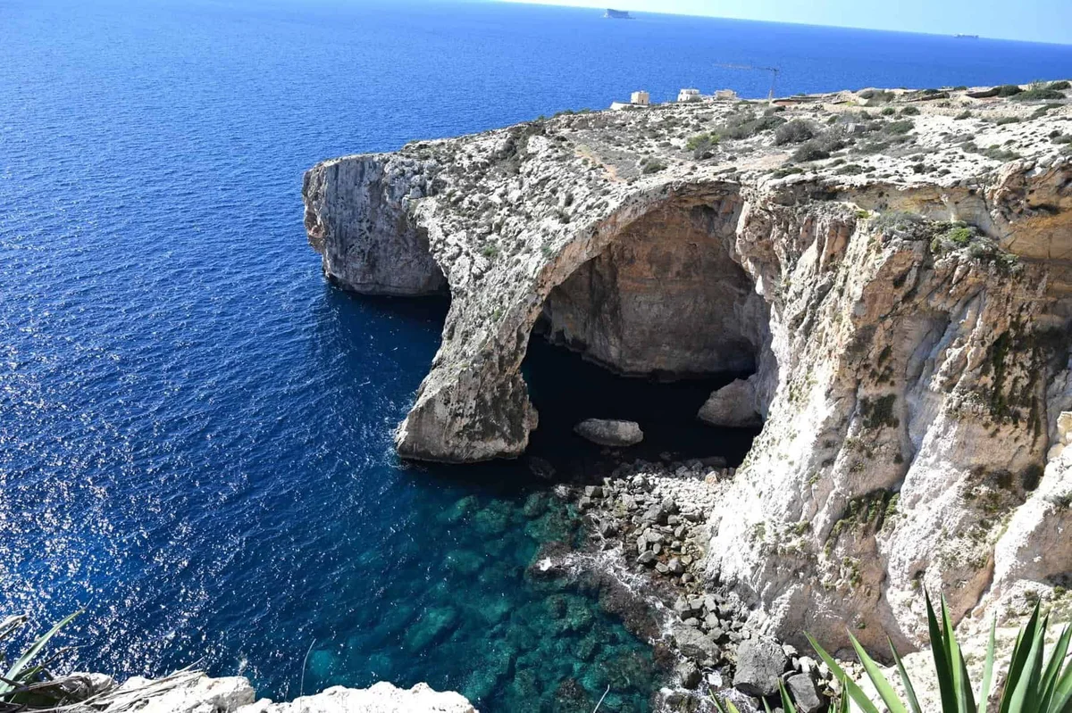 Wied iż-Żurrieq Cliff Lookout