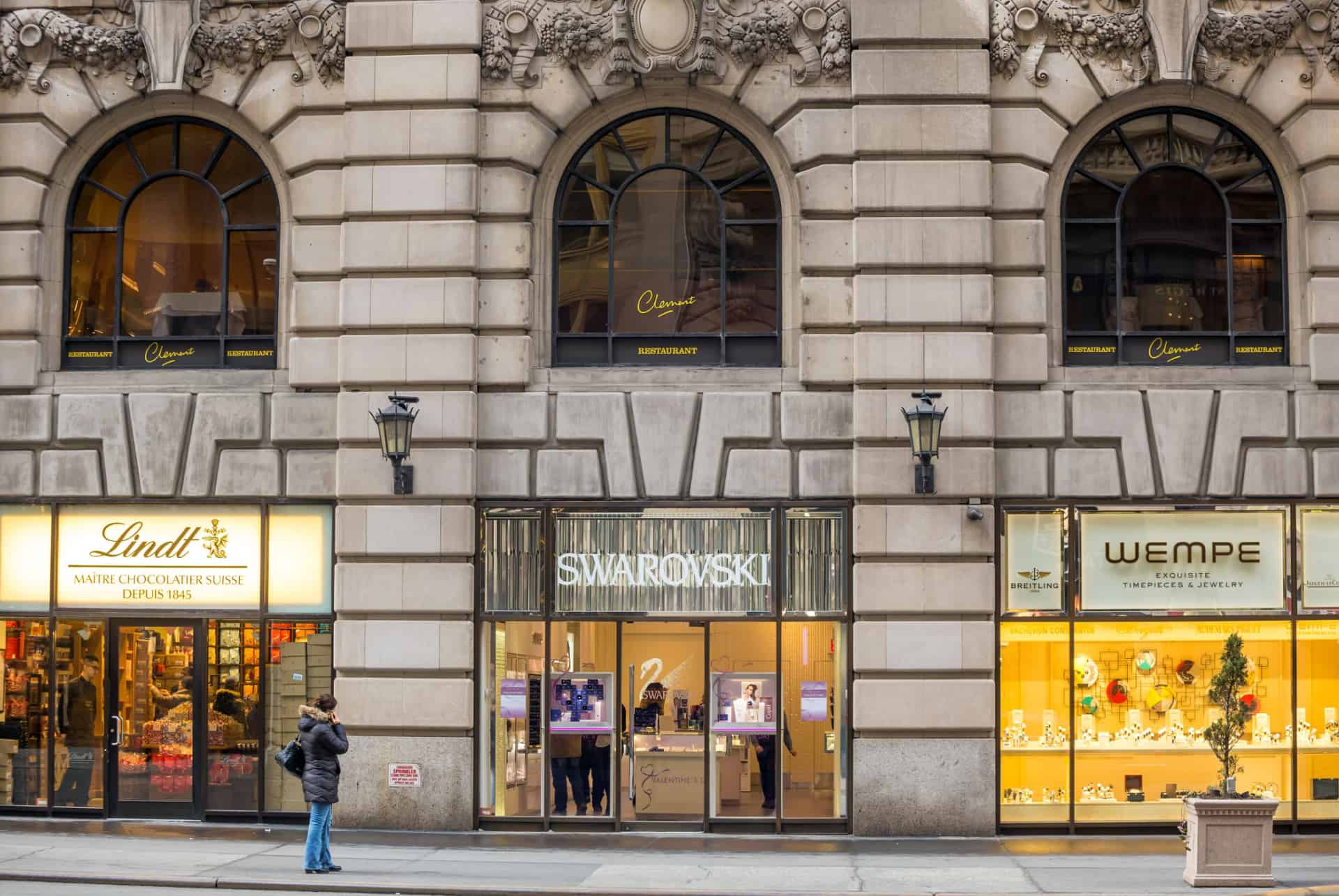 Fifth Avenue Shopping District