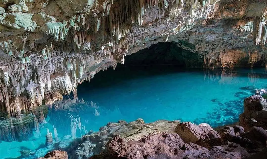 Batu Cermin Cave