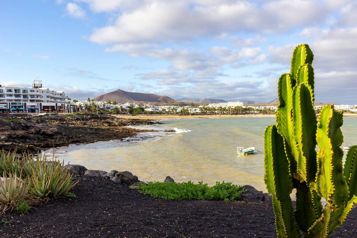 Costa Teguise Coastline