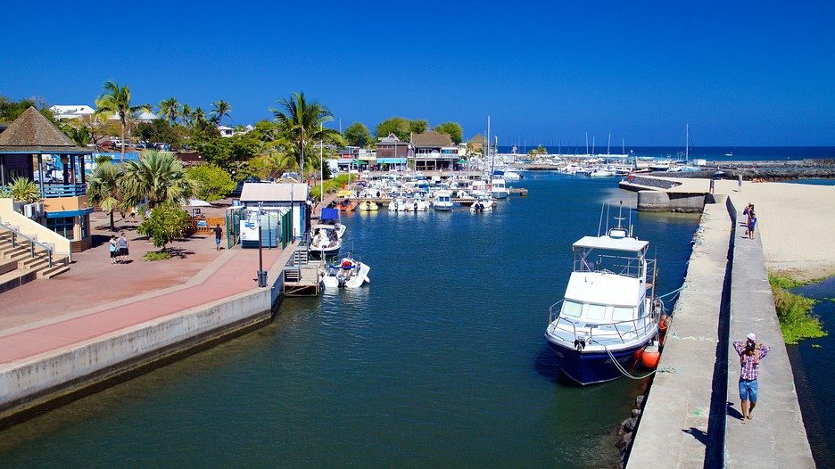 Pontoon D at Saint-Gilles Marina