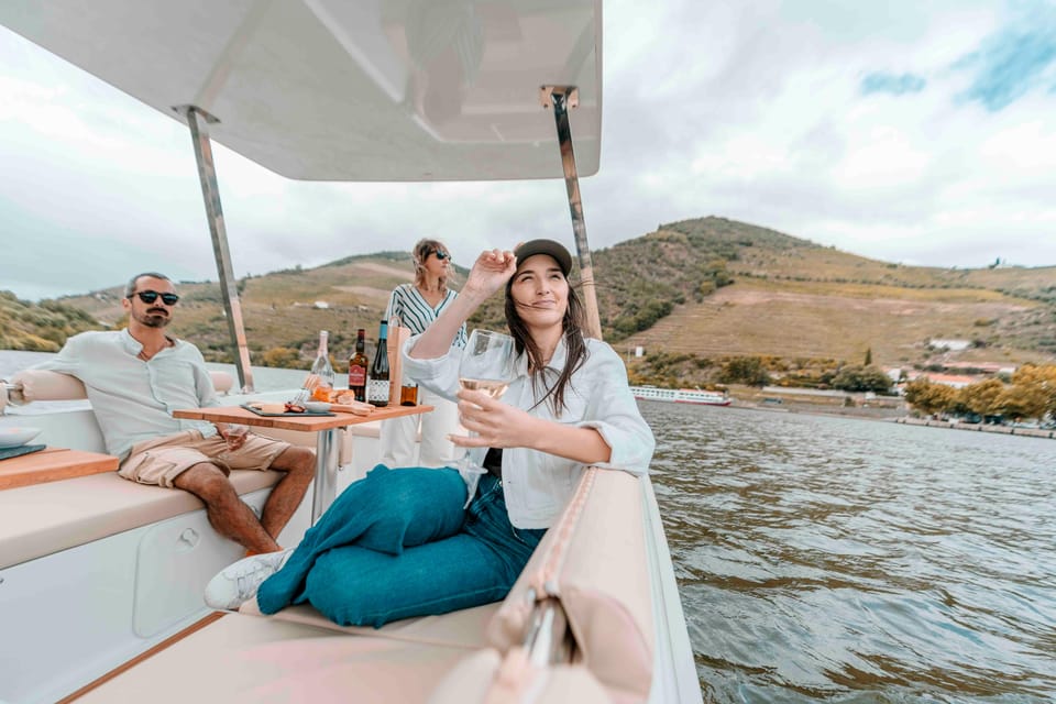 Lake Tahoe Sunset Wine Tasting Cruise
