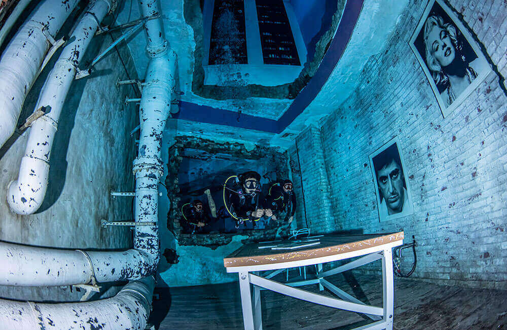 The Underwater Apartment