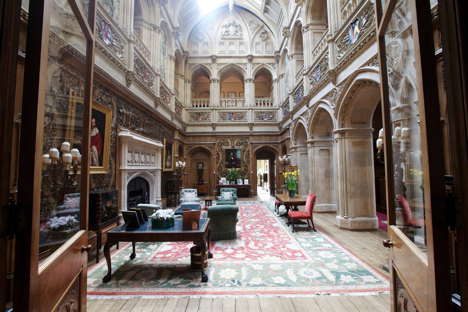 Downton Abbey Day Tour From London