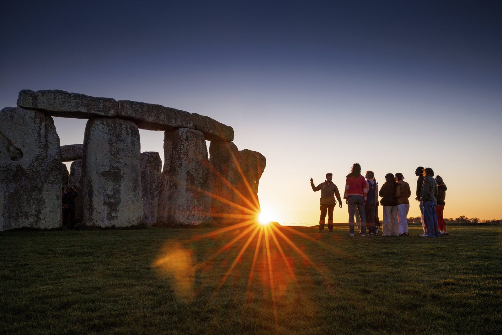 Stonehenge Inner Circle and Bath Tour From London