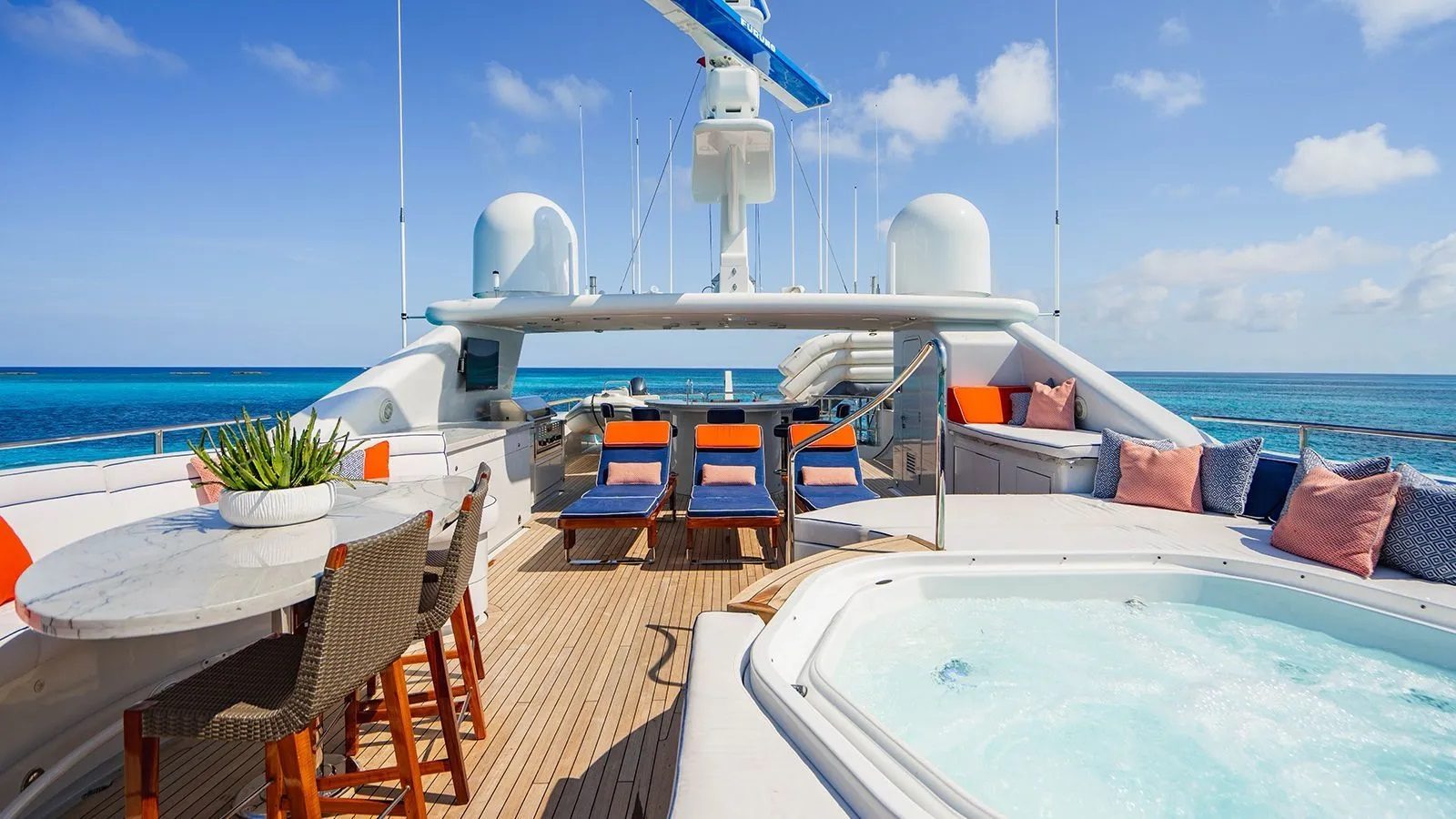 Vessel Sun Deck