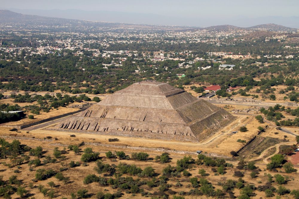 Pyramid of the Sun Apex
