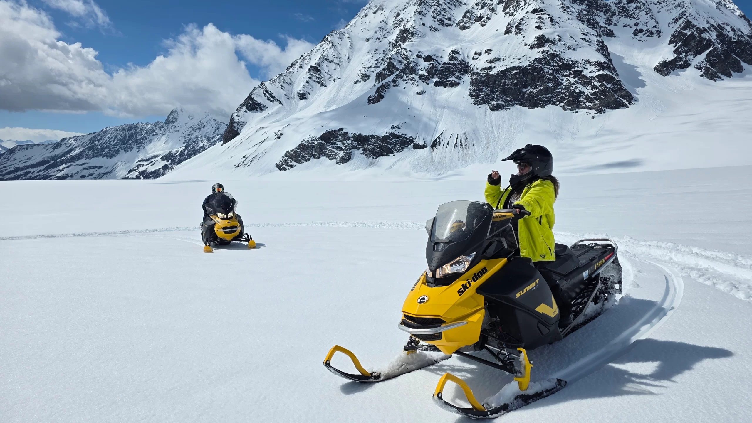 Iceland Golden Circle Tour With Snowmobile