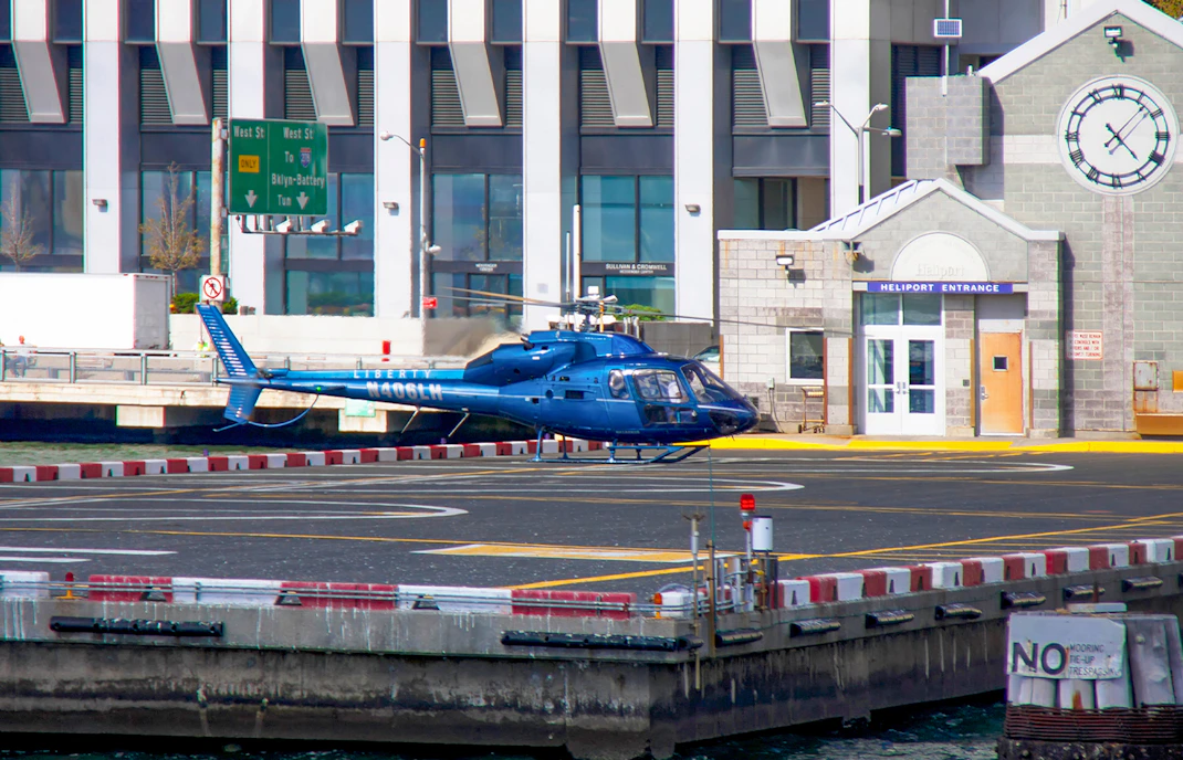 Lower Manhattan Helipad Approach