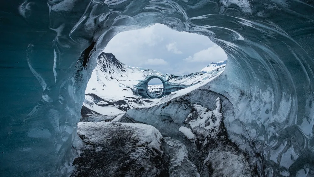 Glacial Ceiling Vault