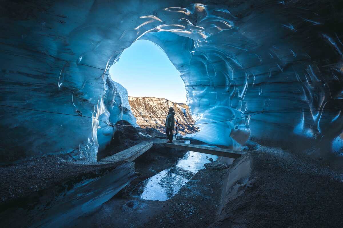 The Ash-Layered Portal