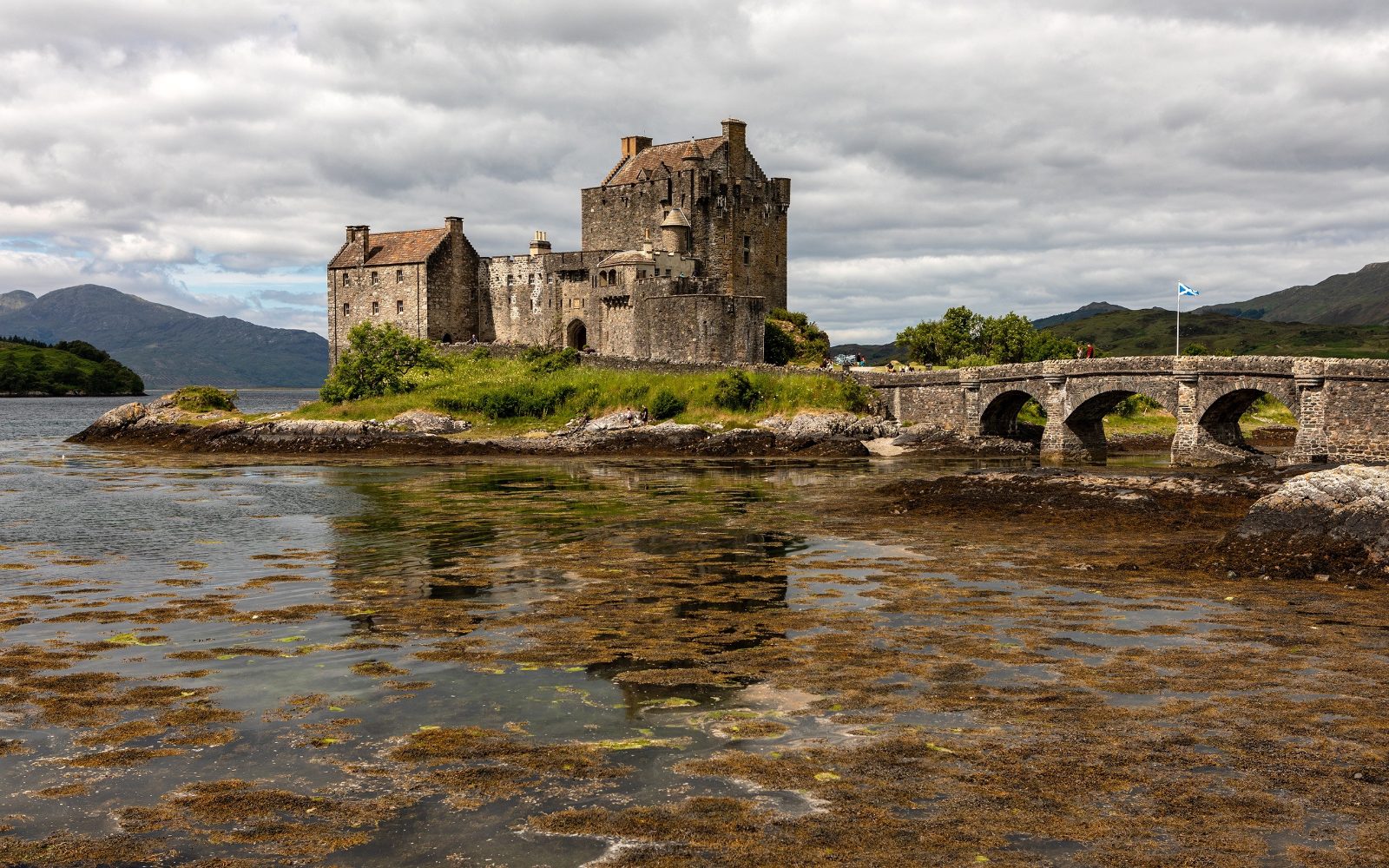 Eilean Donan Castle Bridge