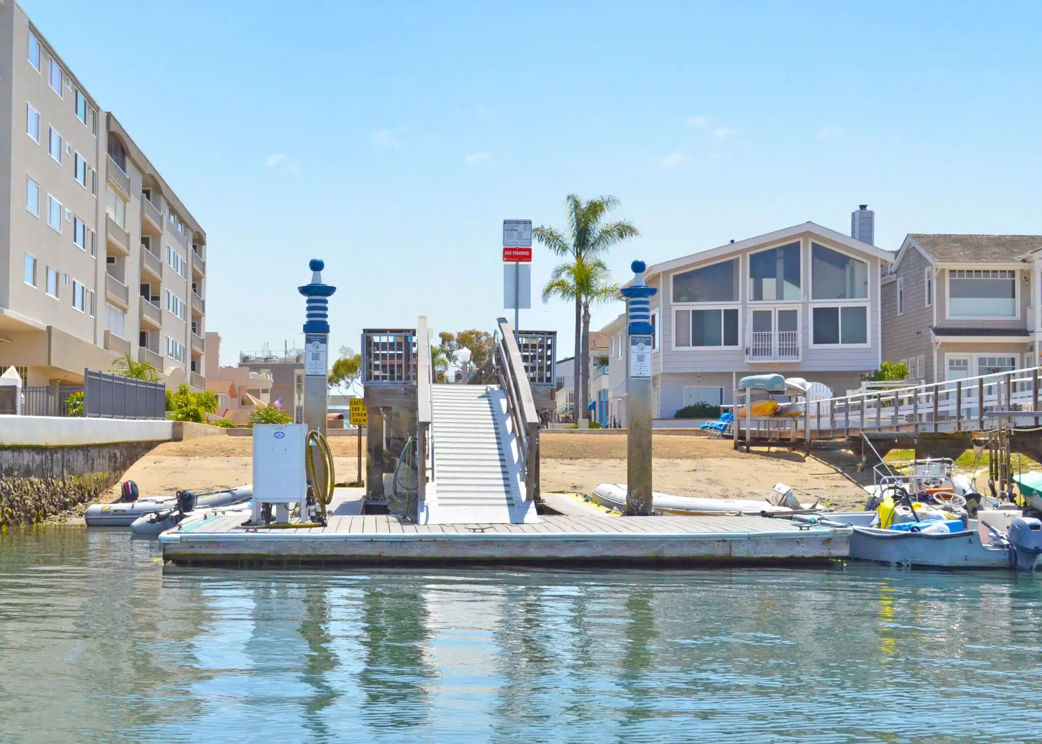 Balboa Peninsula Docking Facility