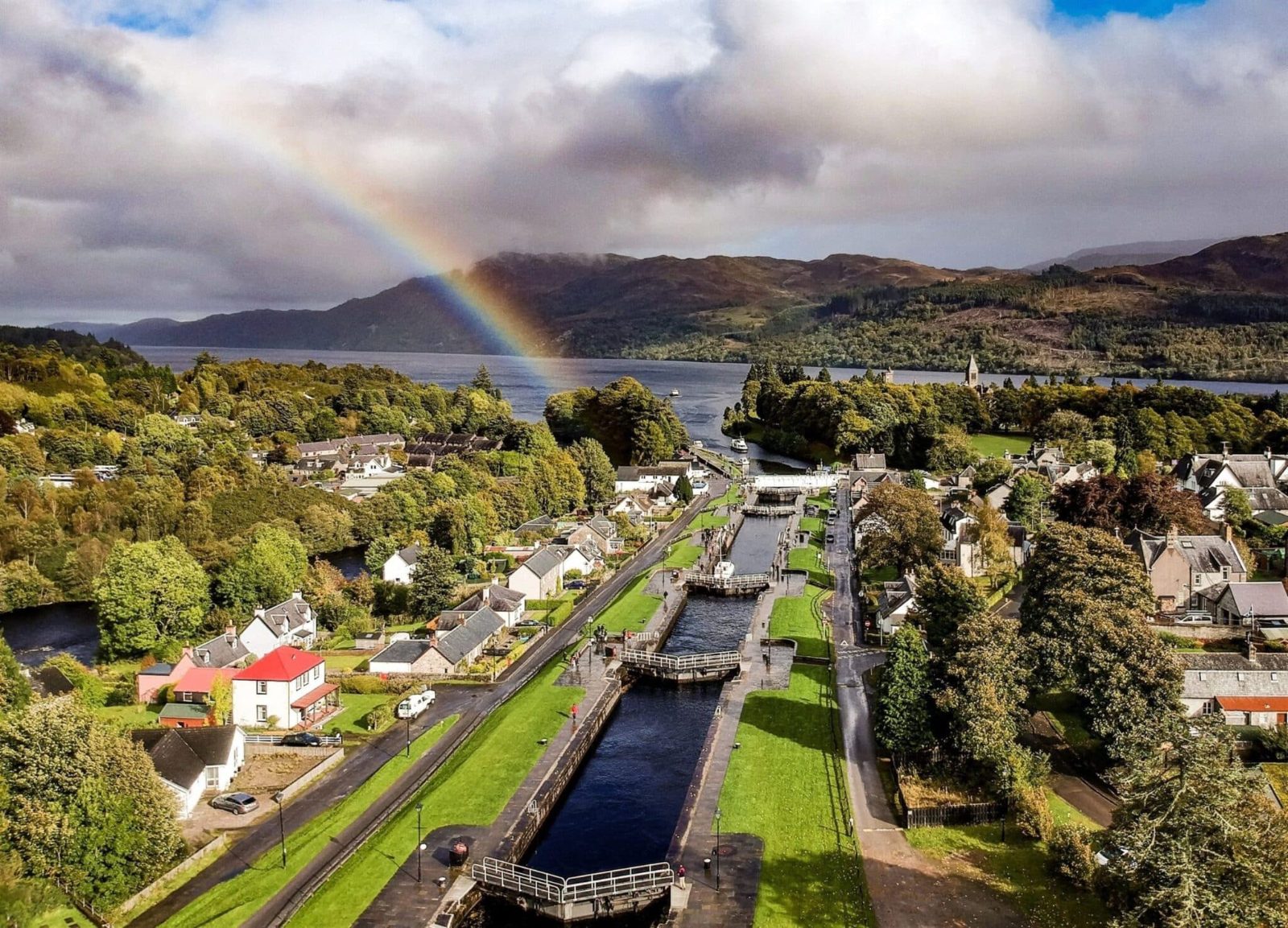 A visit to this historic fortress is included in many Jacobite tour packages.