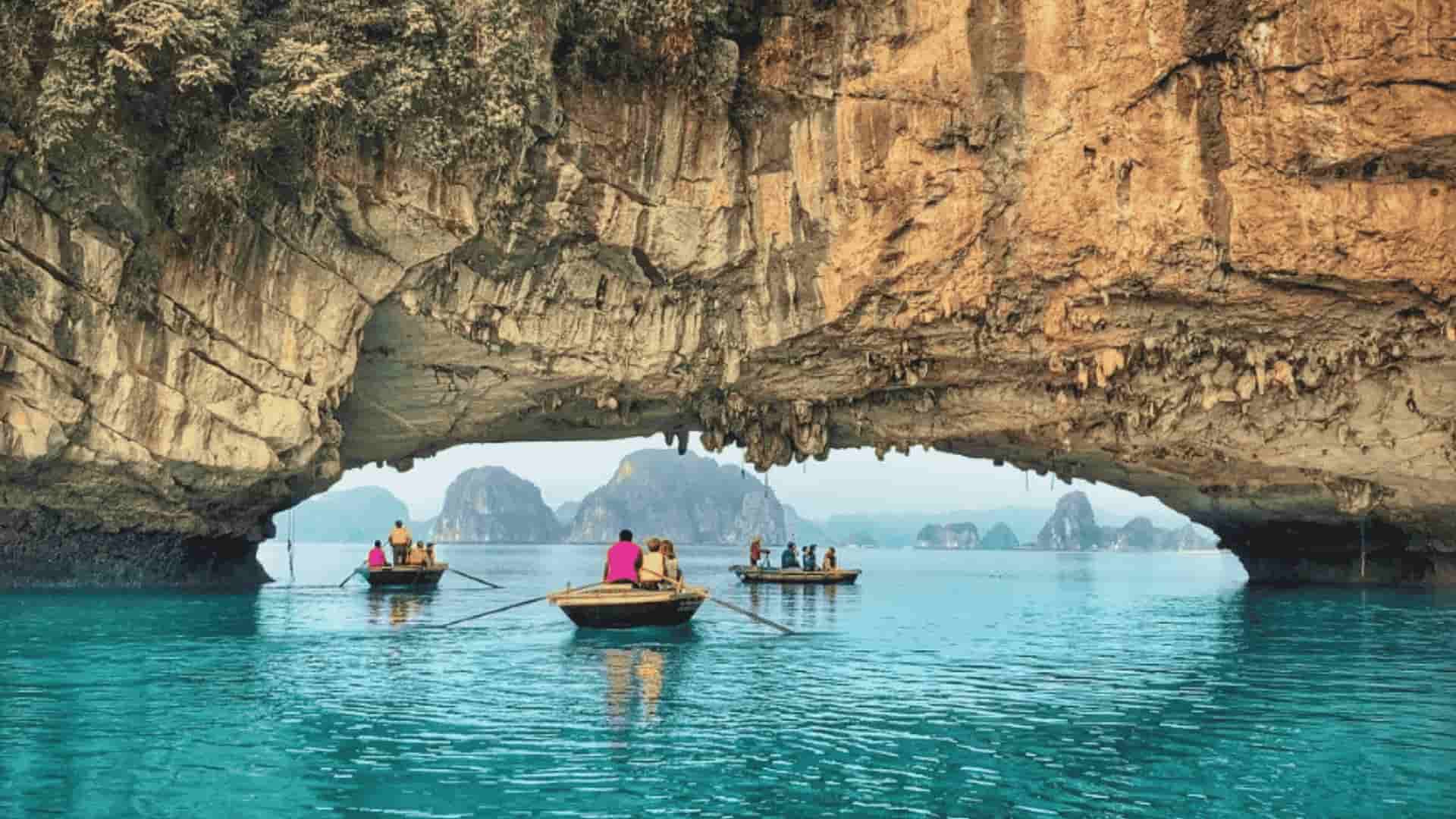 Ba Giot Cave