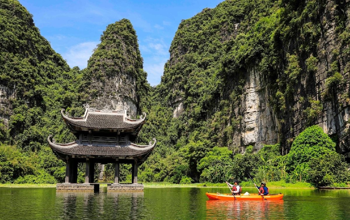 Thuy Dinh Water Pavilion