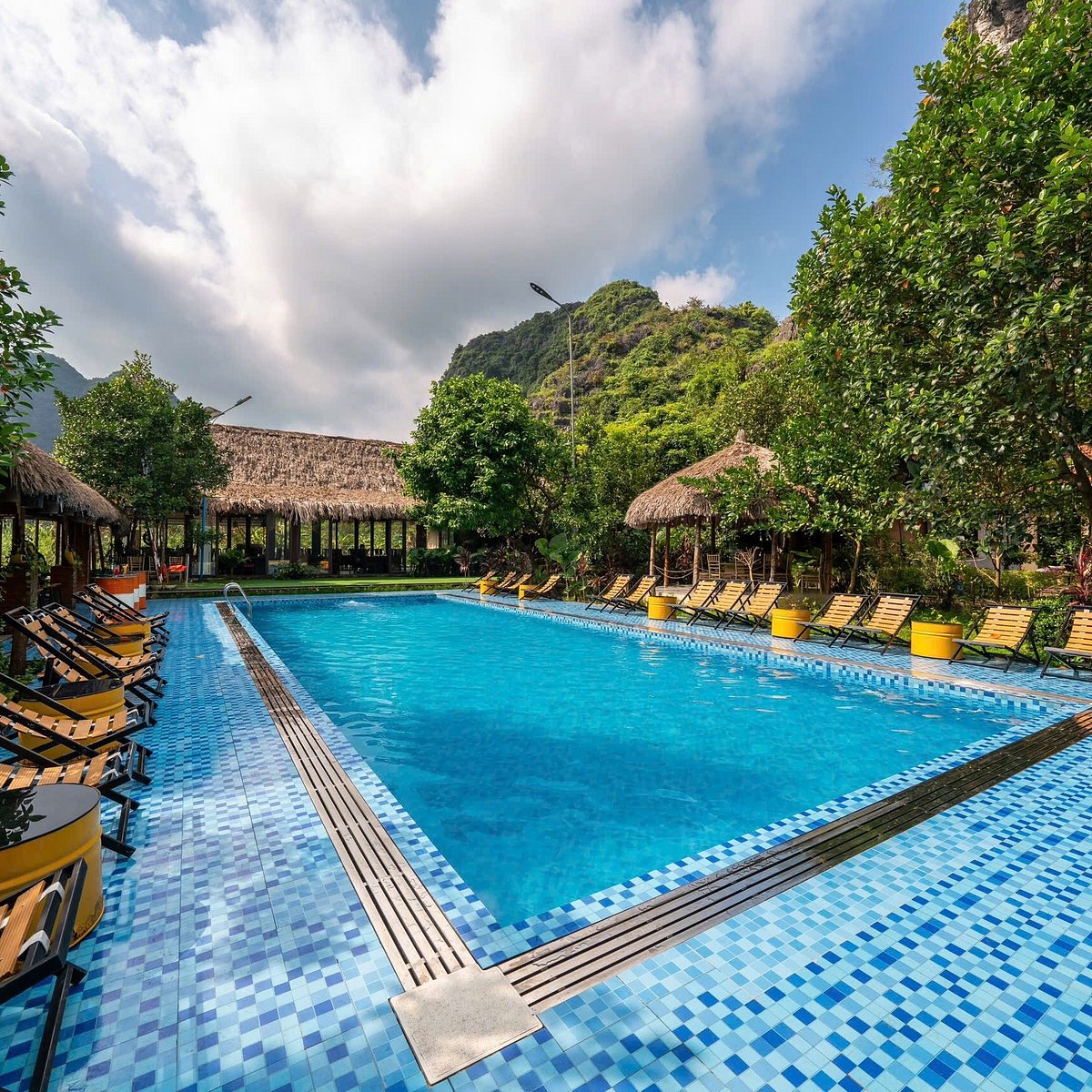 Trang An Retreat
