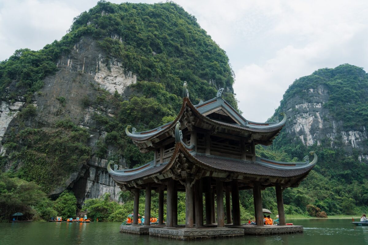 Suoi Tien Temple