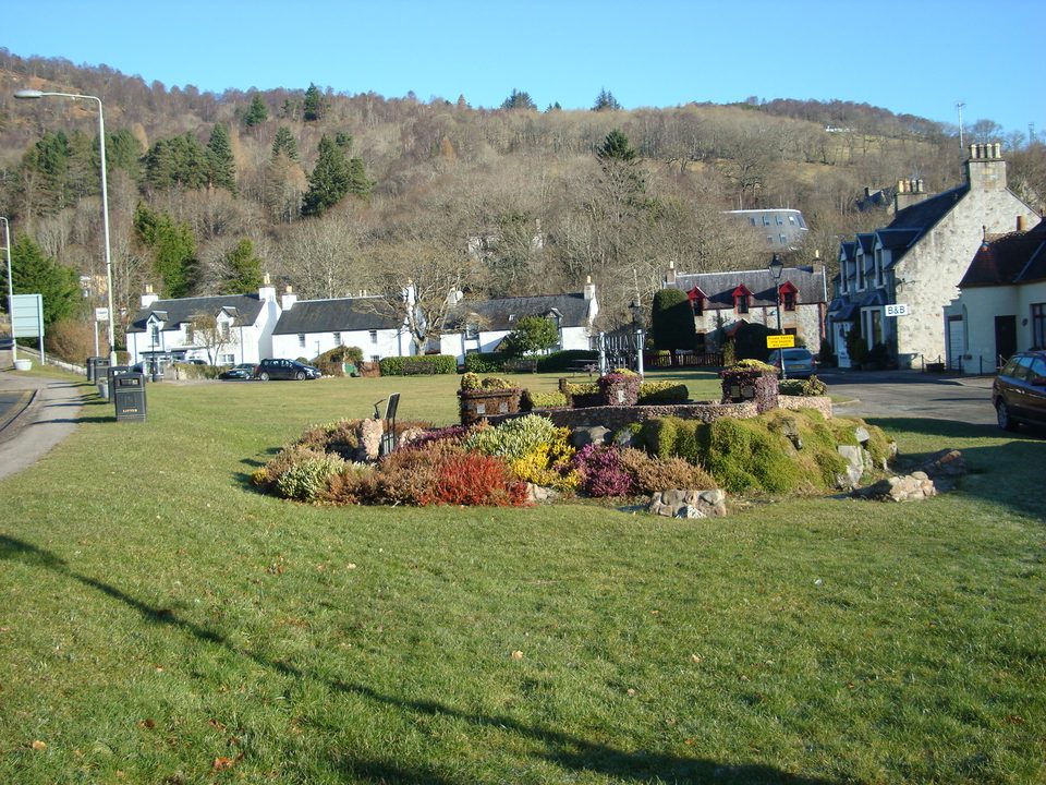 Drumnadrochit village centre