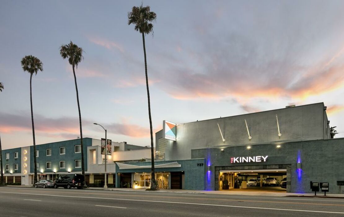 Kinney Venice Beach