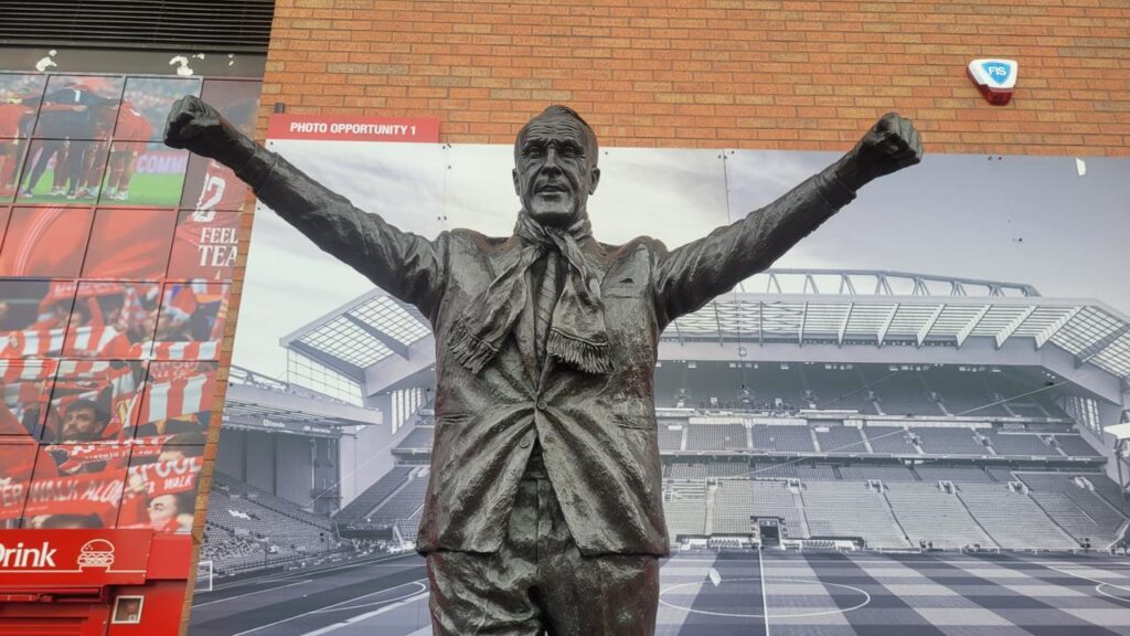 Bill Shankly Statue