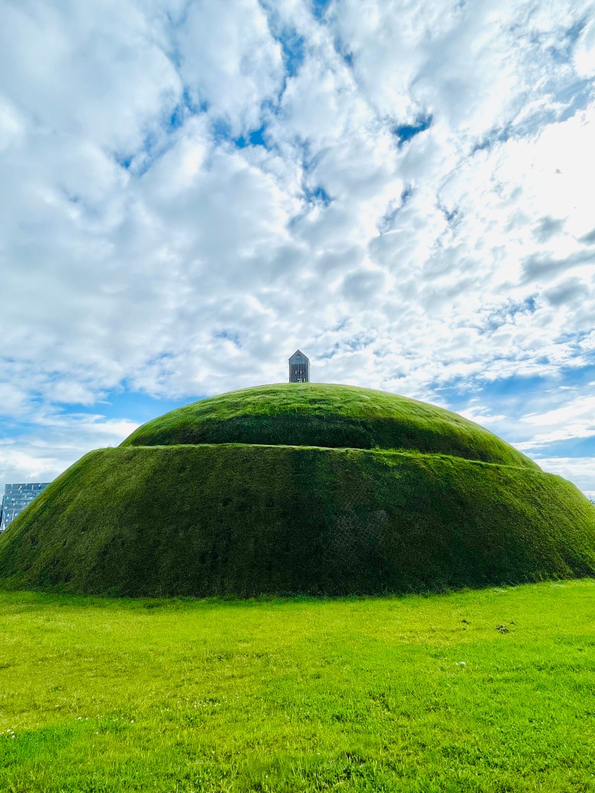 Þúfa Hill
