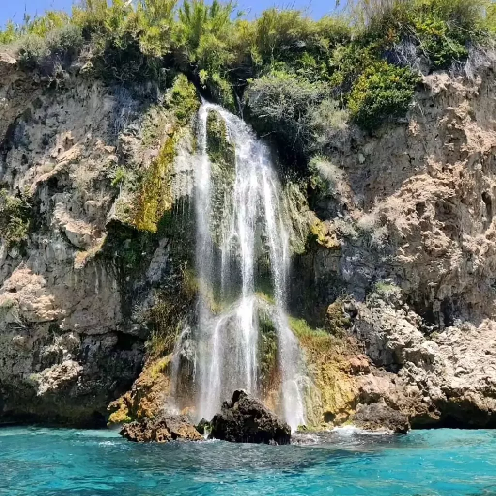 Cascada de la Doncella