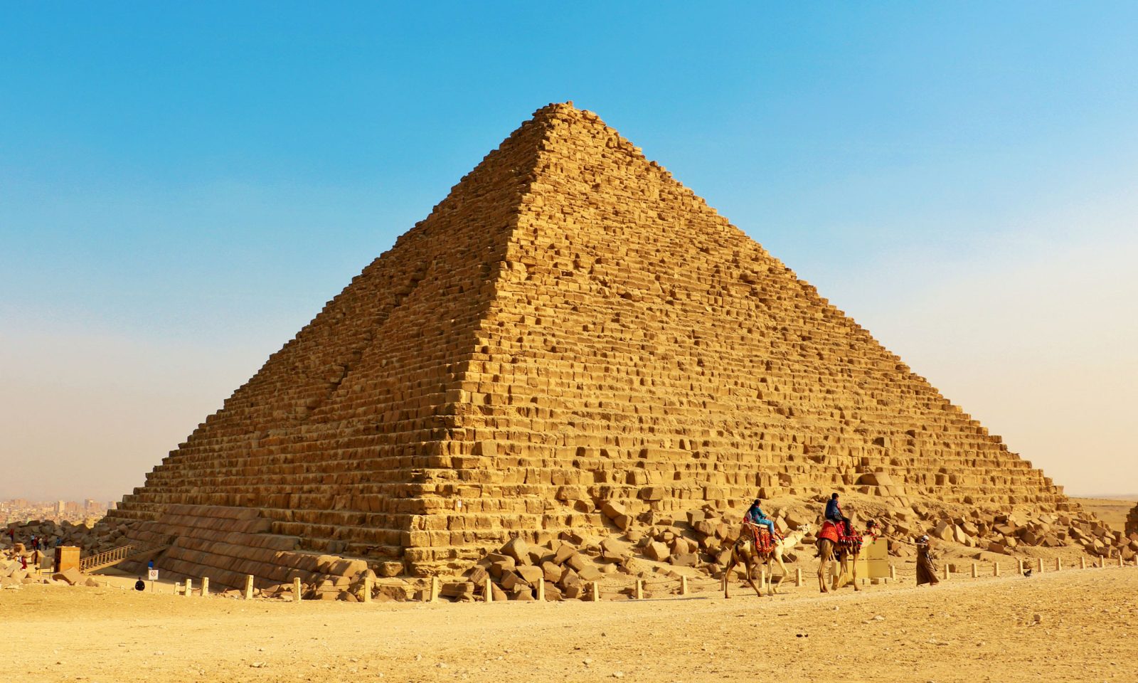 Menkaure Roadside View