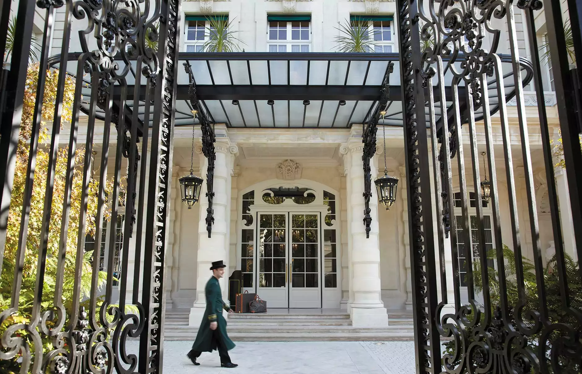 Shangri-La Hotel Paris