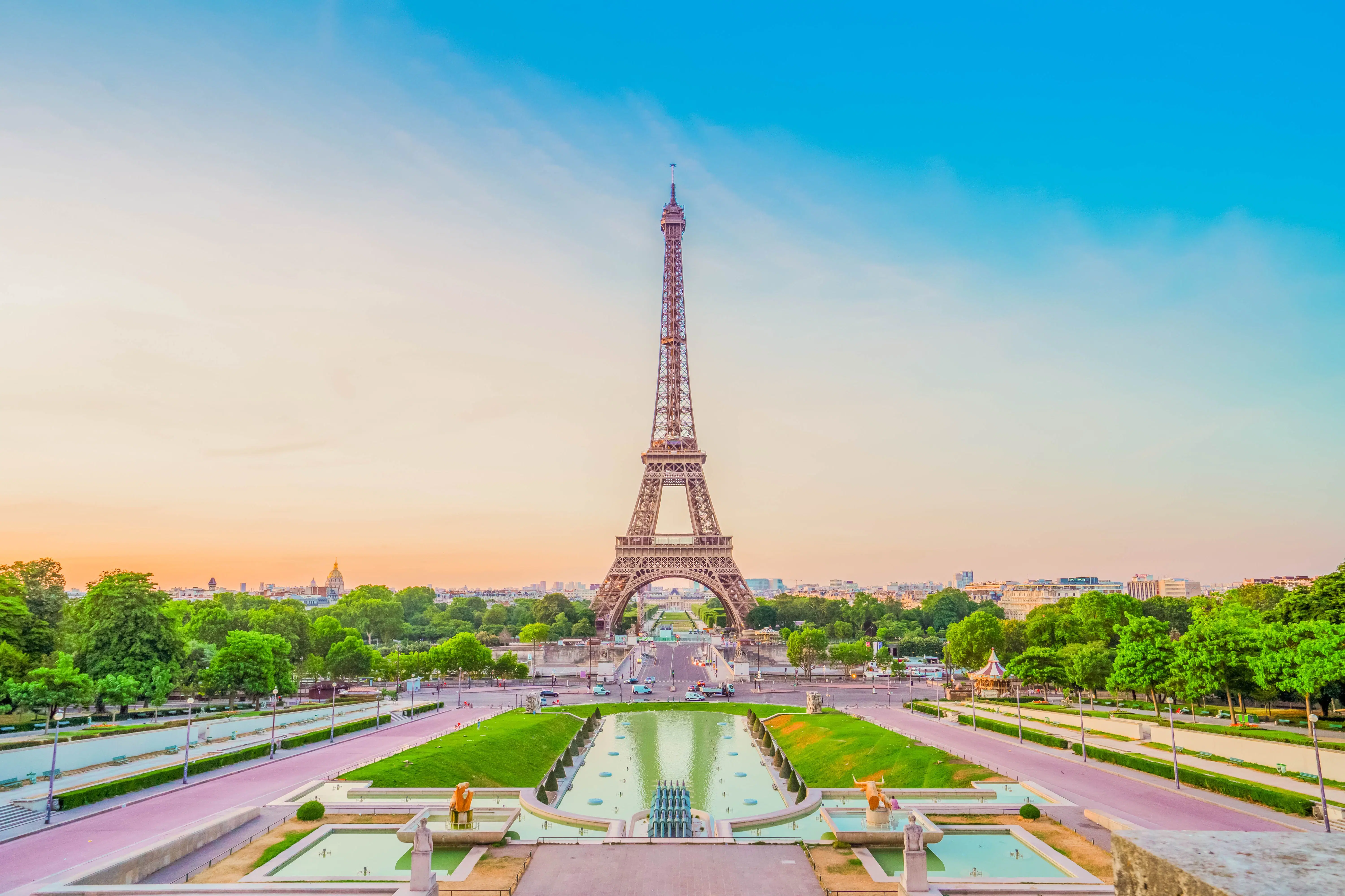 Trocadero Viewpoint from the Seine