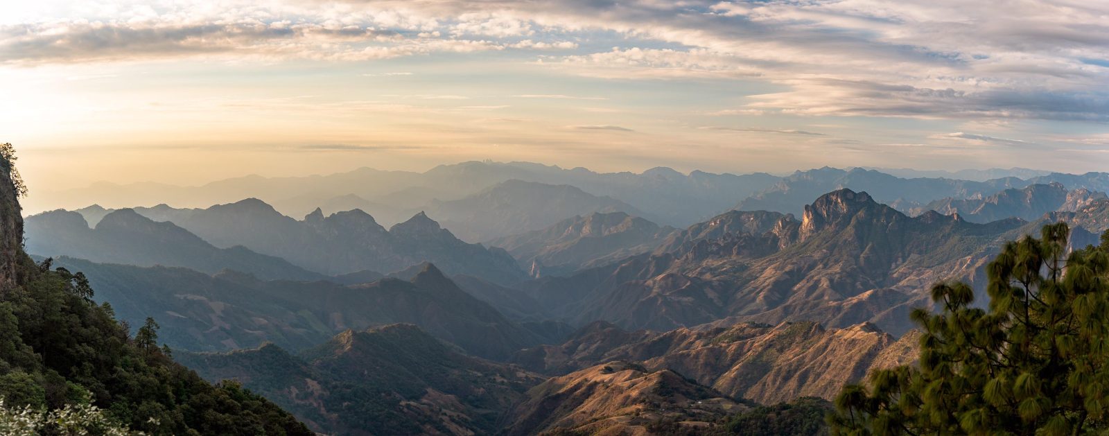 Sierra Madre Ridge Lookout