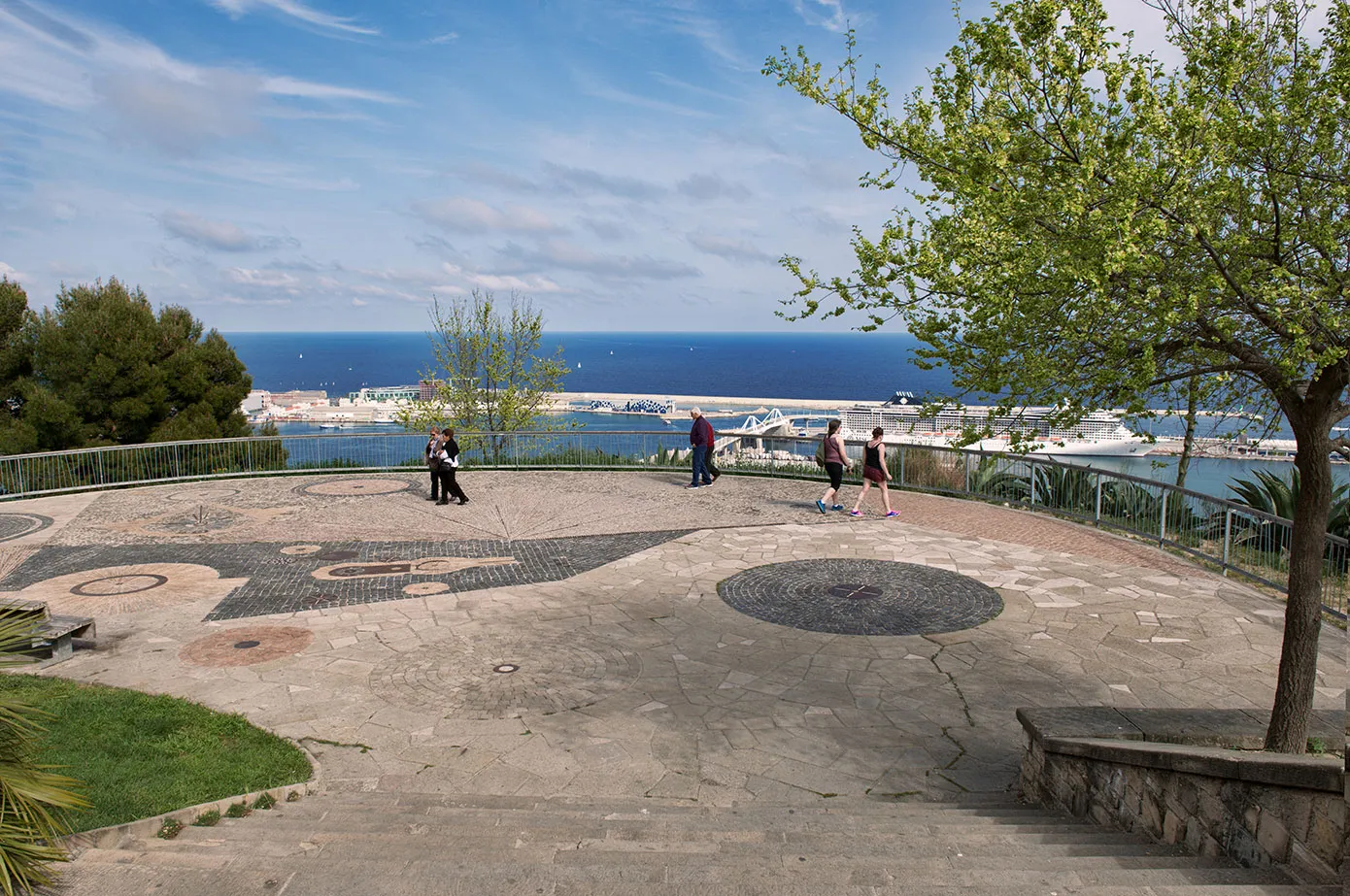 Mirador Station