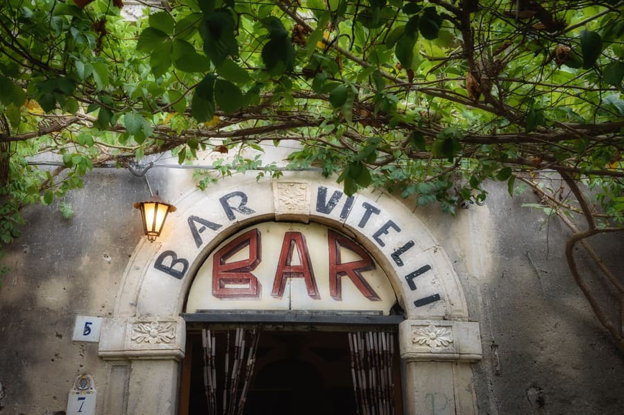 Bar Vitelli