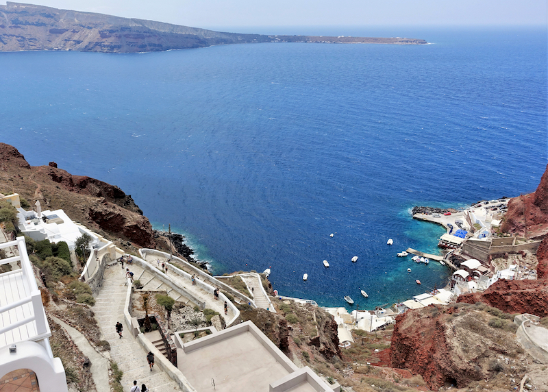 Ammoudi Bay Lookout