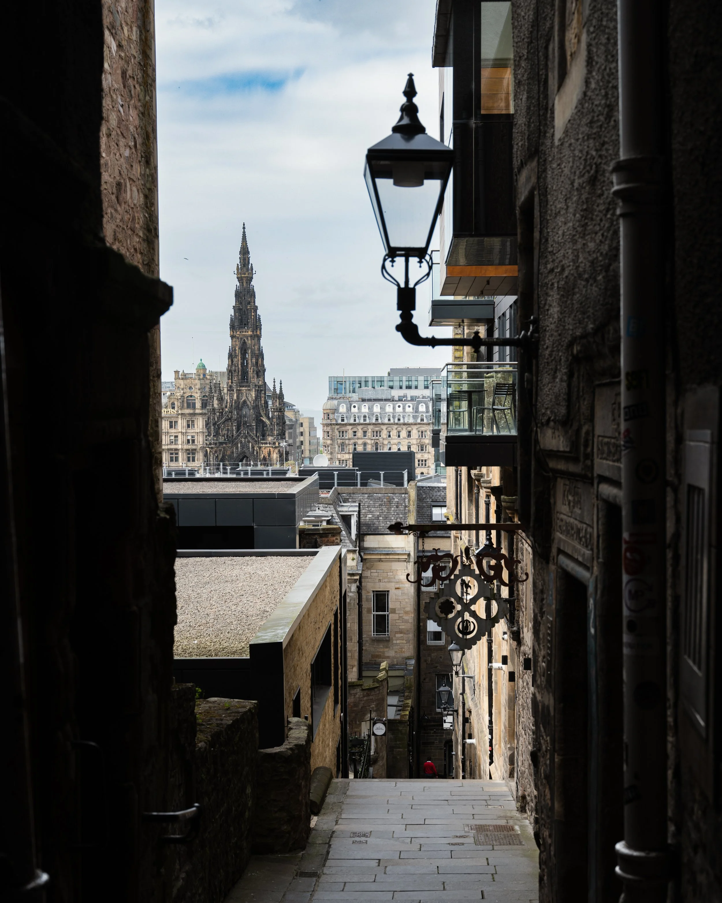 Advocate's Close