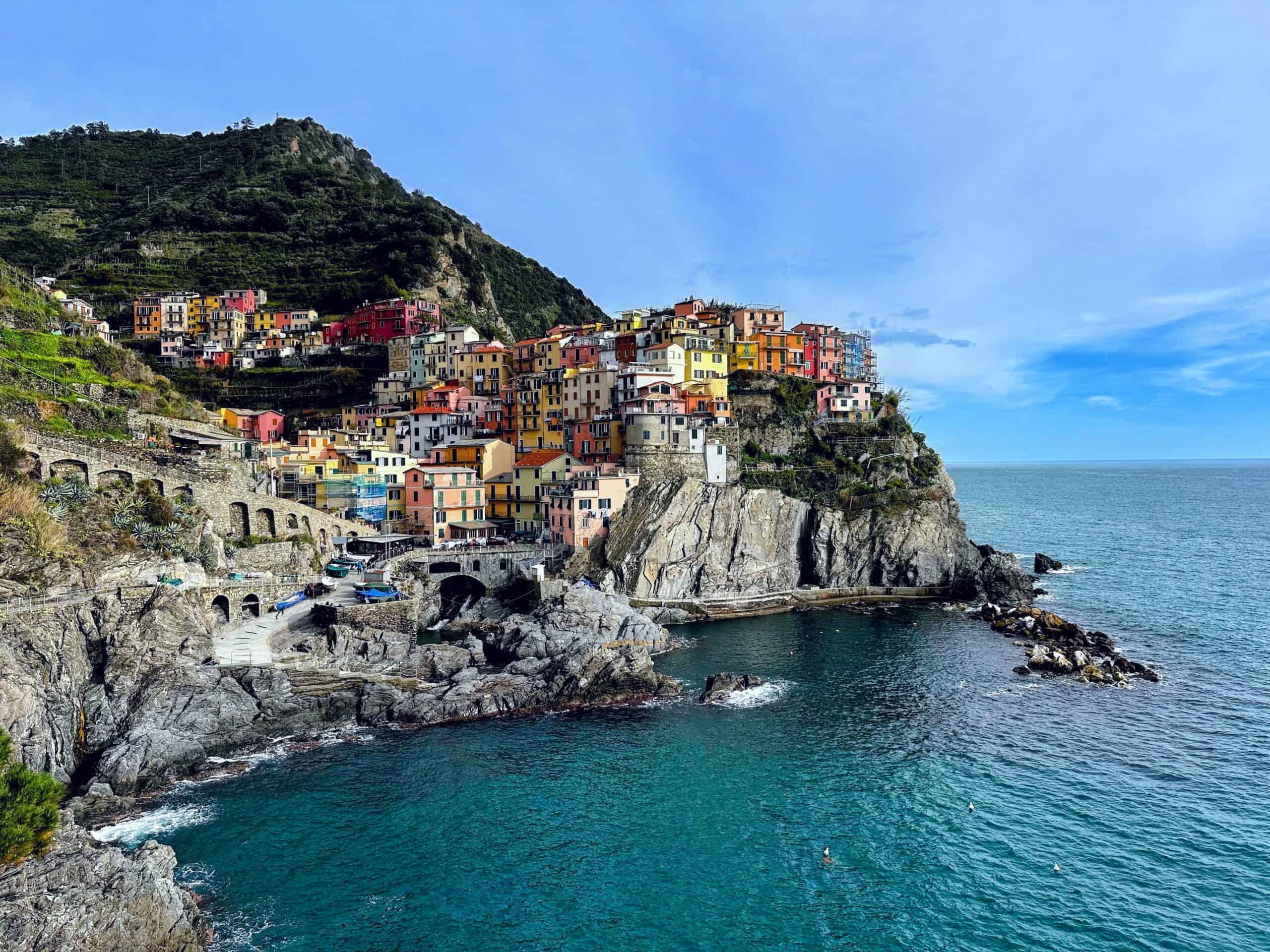 Manarola Cliffside Profile
