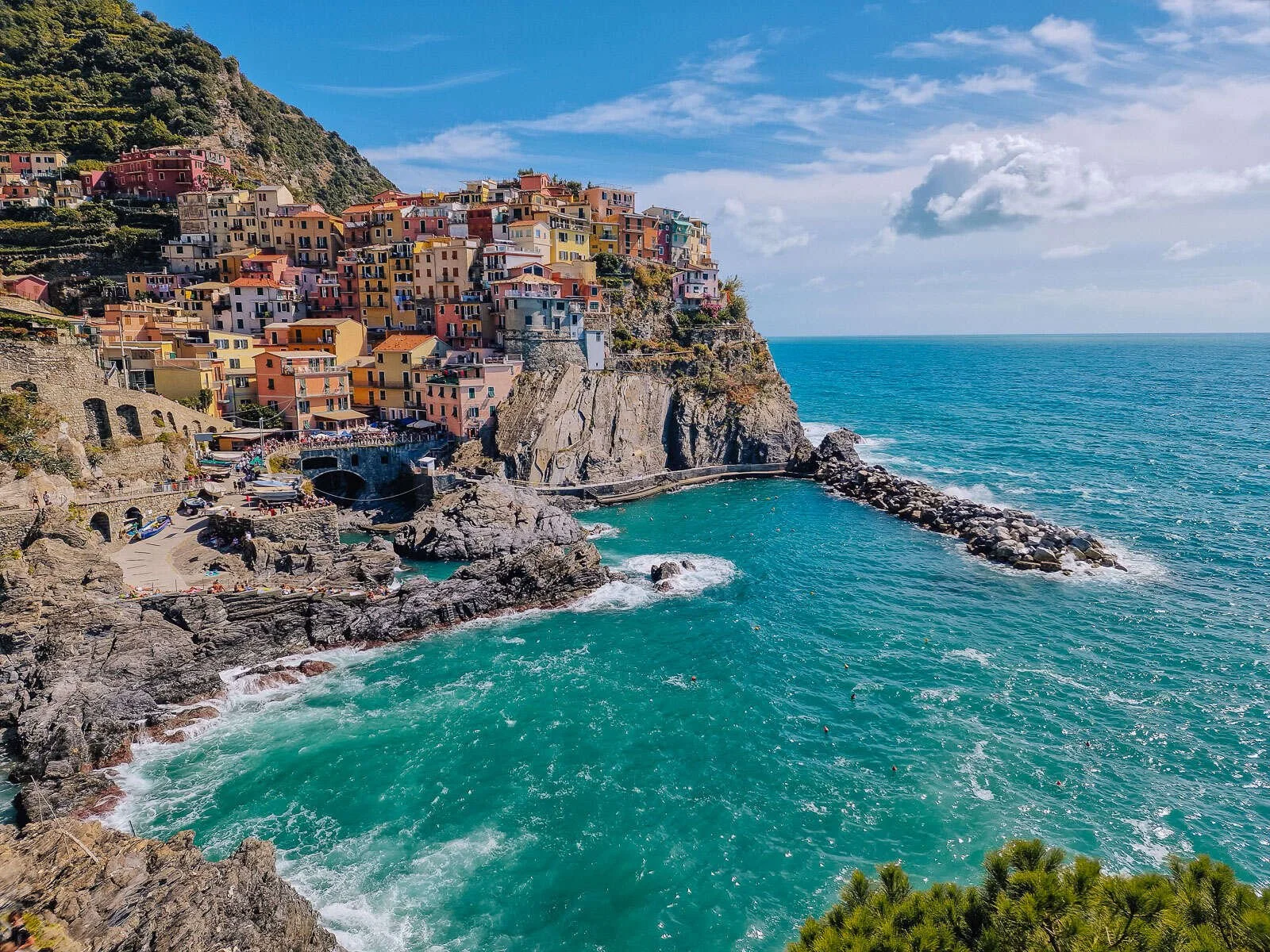 Manarola Cliffside View