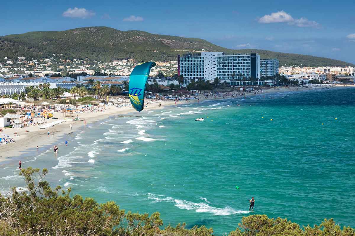 Playa d'en Bossa coastline