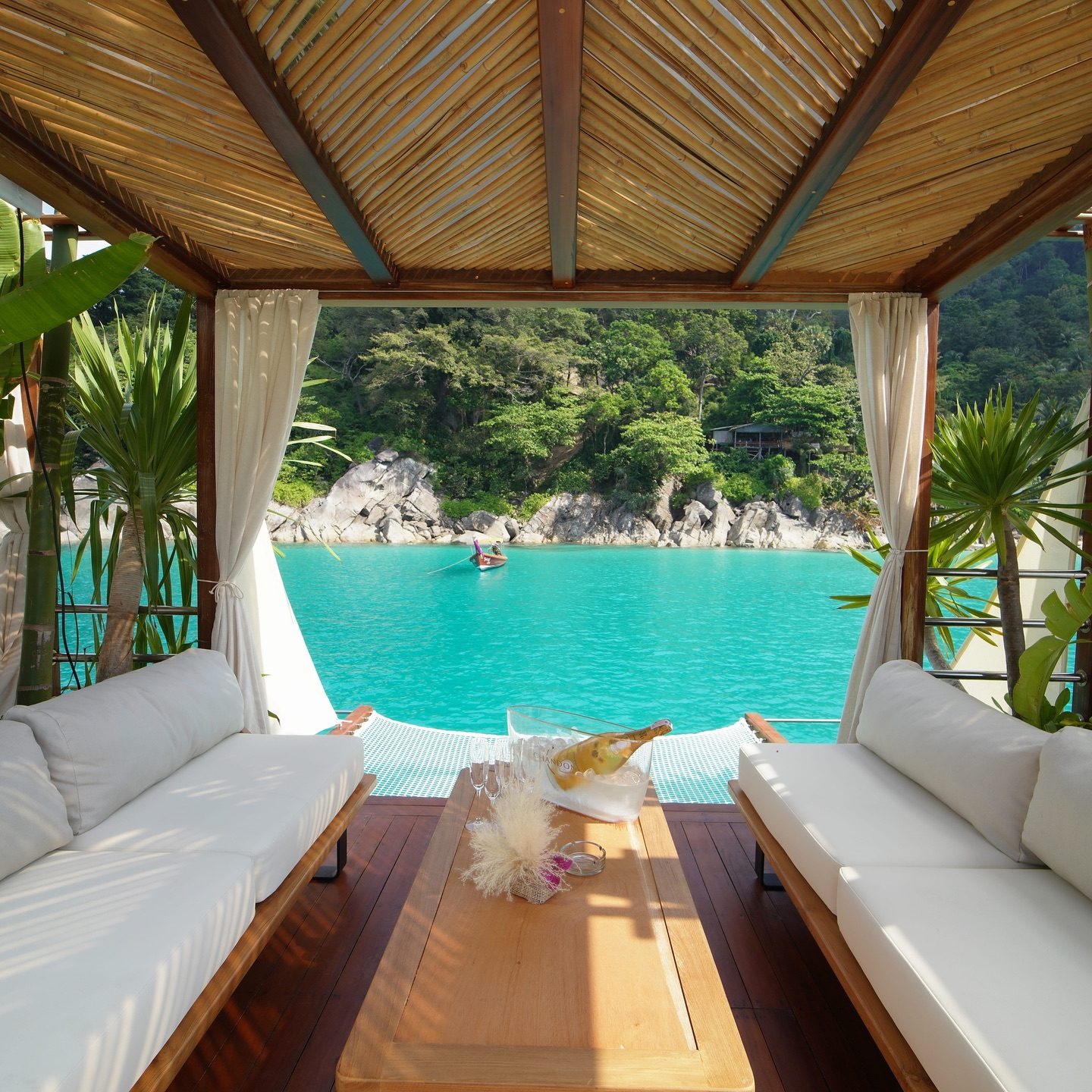 Private Cabana Area