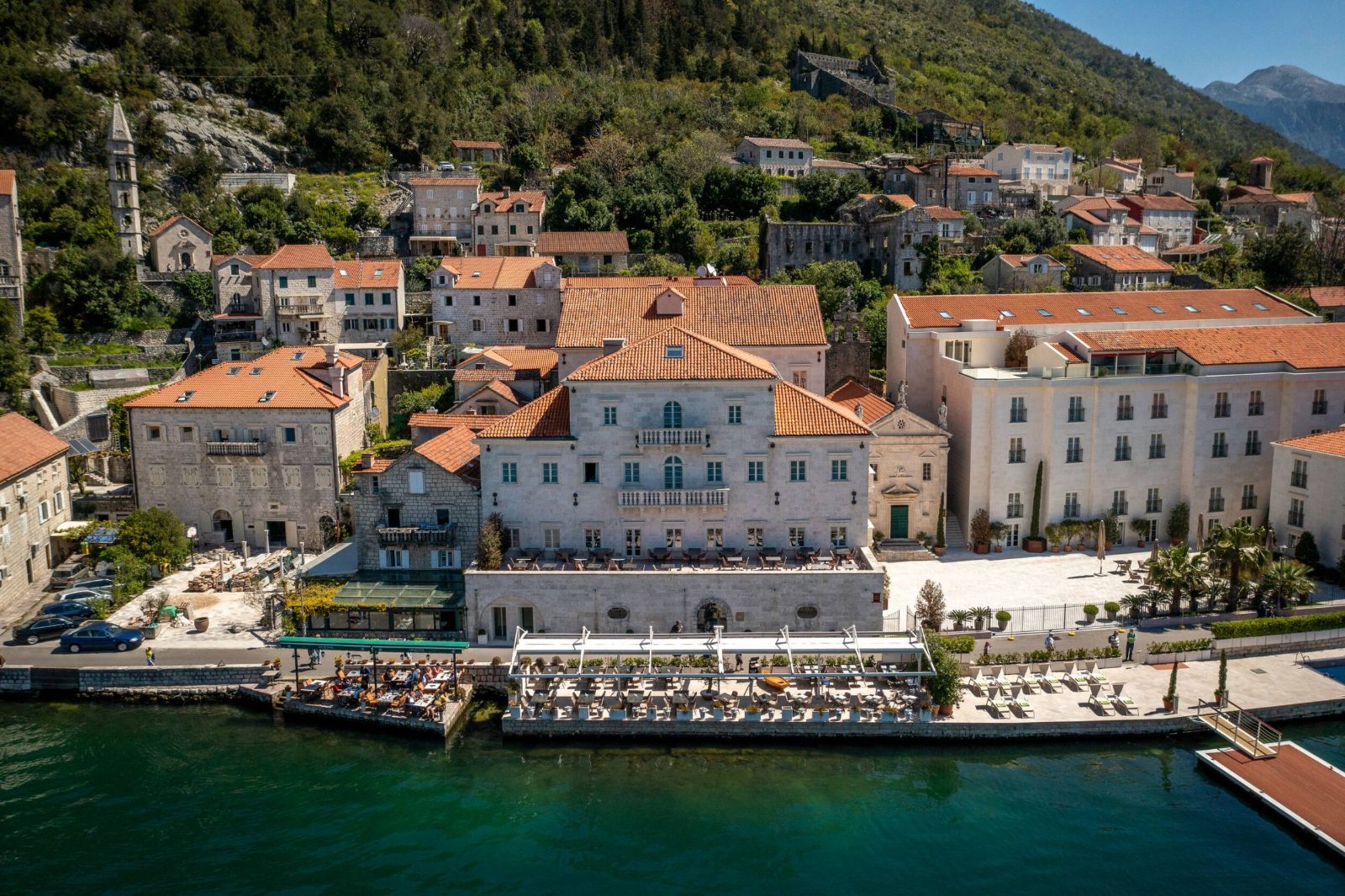 Apartments Perast