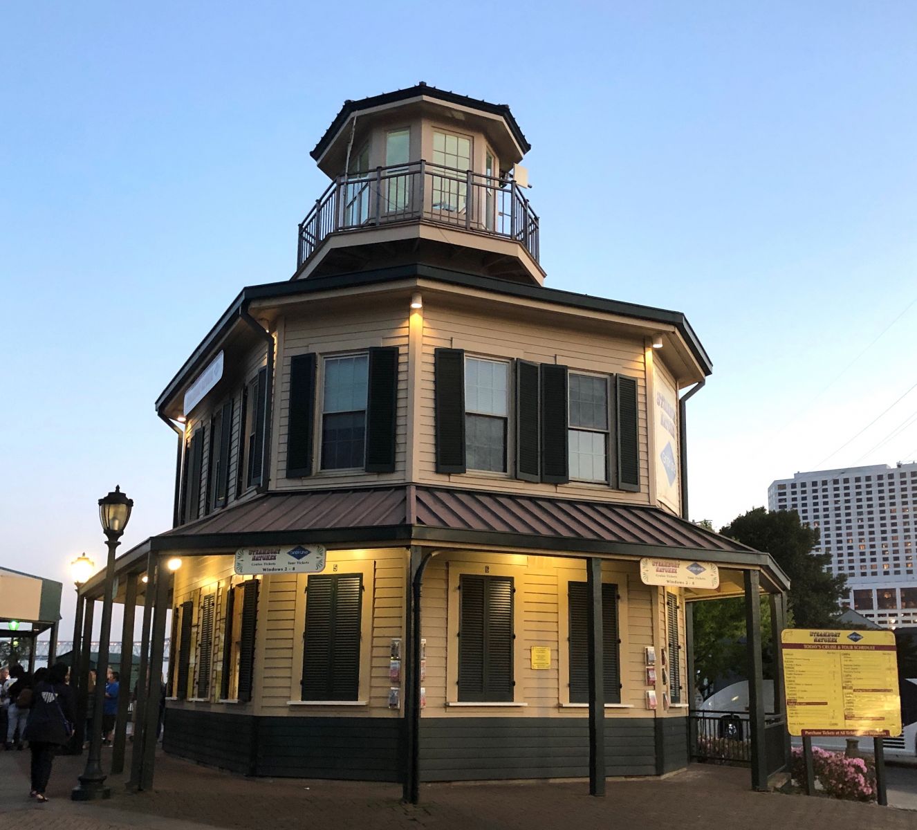 Lighthouse Ticket Office