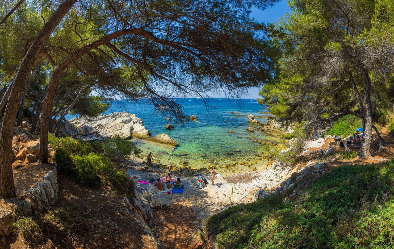 Sainte-Marguerite Eastern Coves