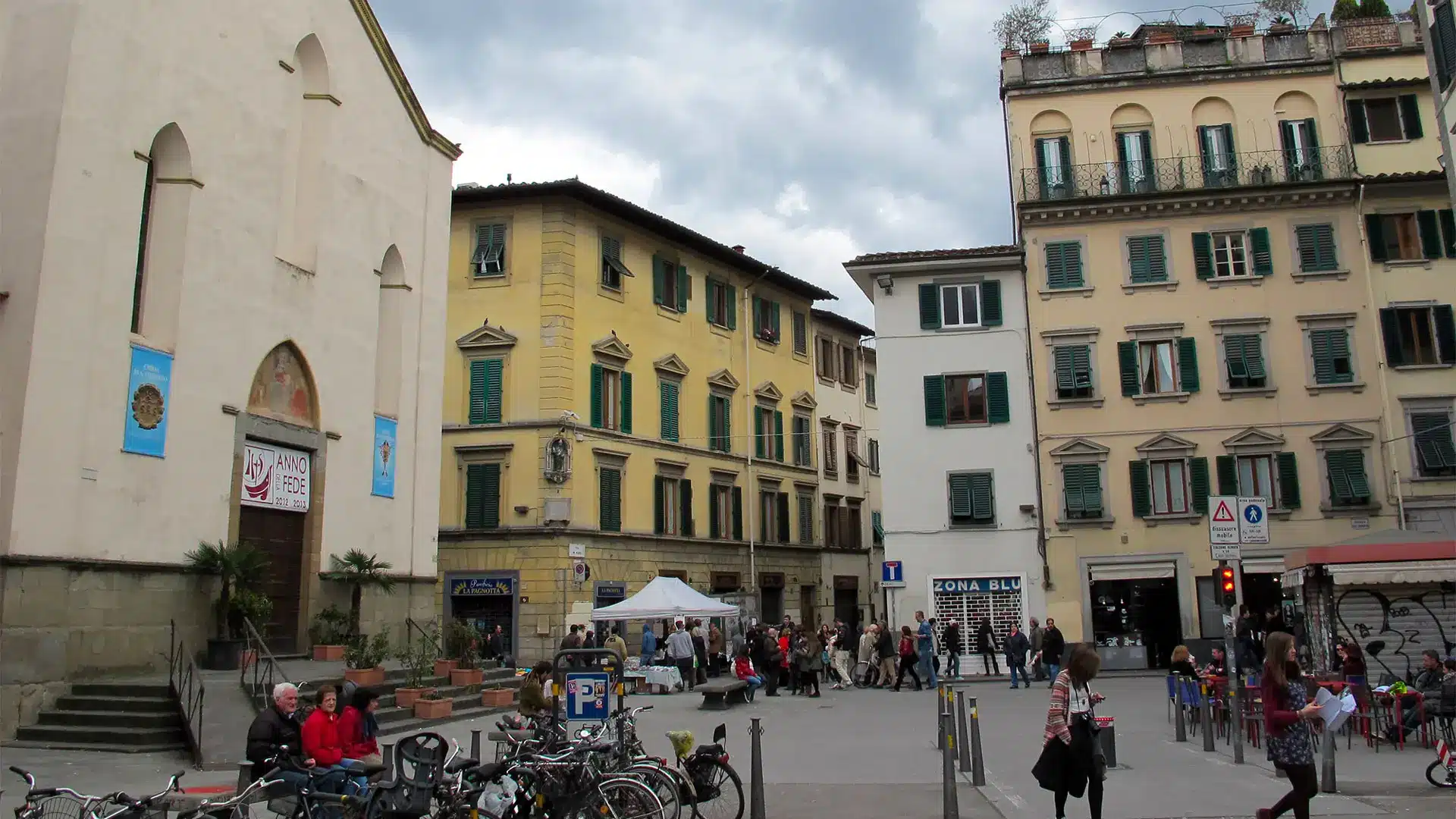 Sant'Ambrogio District Apartment Rentals